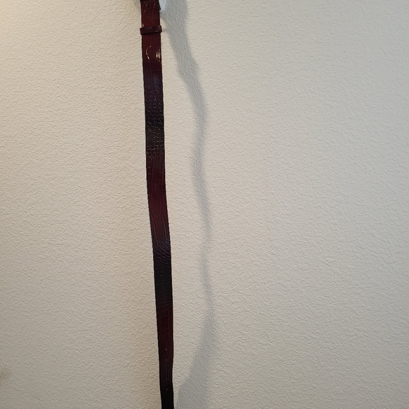 White House/Black Market women's belt - Picture 6 of 8